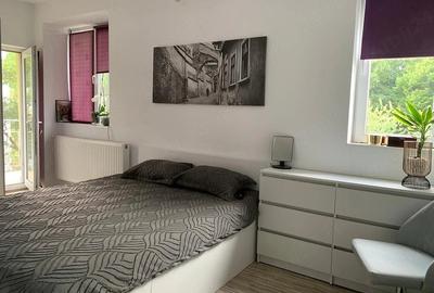 Apartament cu 3 camere decomandat în Găvana