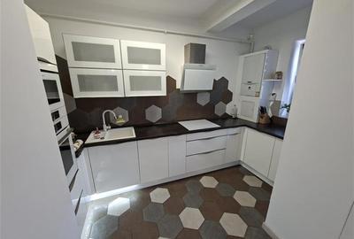 Apartament cu 3 camere semidecomandat, mobilat în Gheorgheni - 7