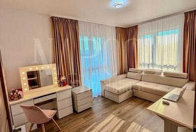 Apartament cu 3 camere semidecomandat în Florești - 3