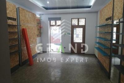 Spațiu comercial, de 45 mp, în Central - 5