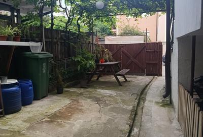 Casă cu 2 camere cu Canalizare în Banu Manta - 2