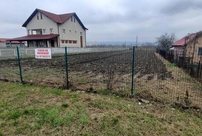 Teren de 3000 mp, în Central - 4