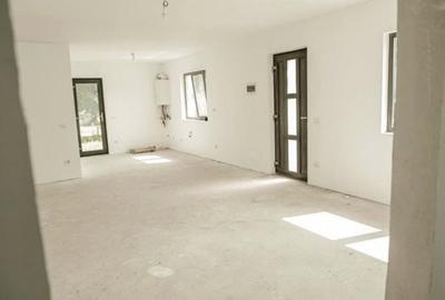 Casă cu 3 camere în Horia - 4