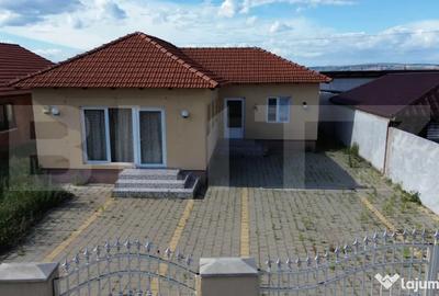 Casă cu 3 camere cu Teren 383 Mp în Petrești - 2