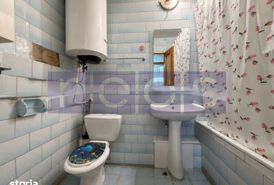 Apartament cu 2 camere decomandat în Tei
