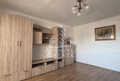 Apartament cu 4 camere decomandat, mobilat în Dâmbovița - 1