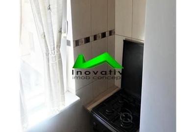 Apartament cu 3 camere decomandat în Trei Stejari