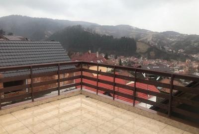 Casă individuală cu 4 camere cu Canalizare în Schei