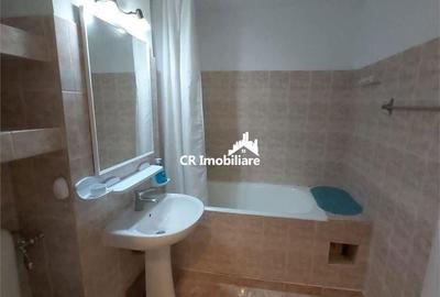 Apartament cu 4 camere decomandat în Calea Călărașilor - 5