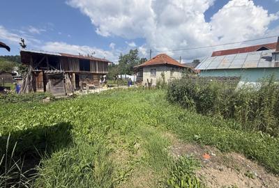 Casă individuală cu 3 camere cu Canalizare în Ocina de Jos - 20