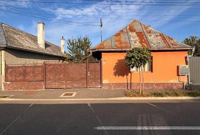 Casă cu Teren 413 Mp în Central