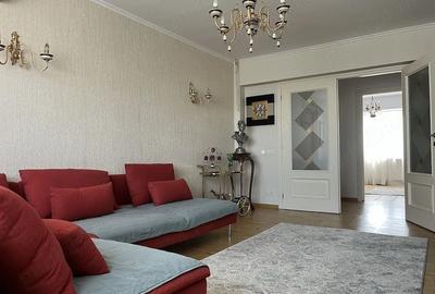 Apartament cu 4 camere decomandat, mobilat în 13 Septembrie