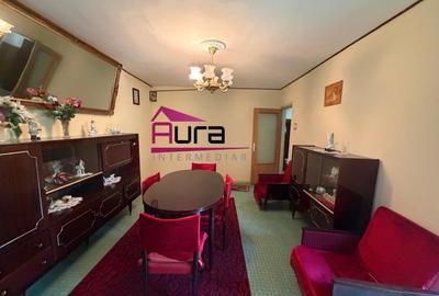 Apartament cu 3 camere decomandat în C5