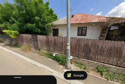 Casă cu 4 camere cu Teren 150 Mp în Central - 2