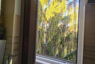 Apartament cu 3 camere decomandat în Tudor