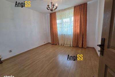 Apartament cu 2 camere decomandat în C5