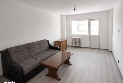Apartament cu 2 camere semidecomandat în Rahova