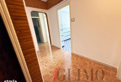 Apartament cu 2 camere decomandat în Mazepa 2