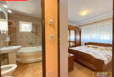 Apartament cu 3 camere decomandat, mobilat în Micro 17 - 1