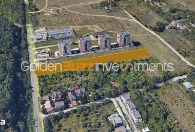 Teren de 5000 mp, în Central