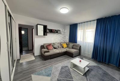 Apartament cu 2 camere semidecomandat, mobilat în Decebal