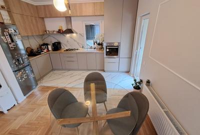 Duplex cu 4 camere cu Canalizare în Florești - 3
