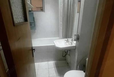 Apartament cu 2 camere decomandat în Tineretului