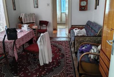 Apartament cu 2 camere nedecomandat în Central