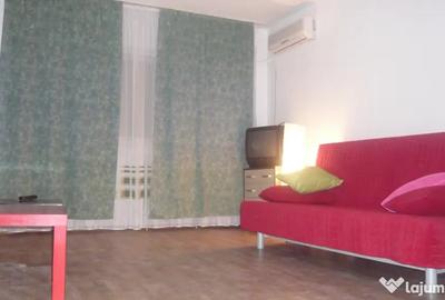 Garsonieră decomandată în Tineretului