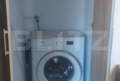 Apartament cu 3 camere decomandat în Nufărul