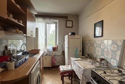 Apartament cu 2 camere decomandat în Sud