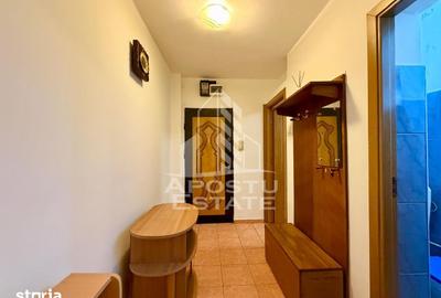 Apartament cu 3 camere semidecomandat în Dacia - 2