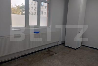 Spațiu comercial, de 86 mp, în Mircea cel Bătrân