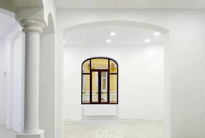 Spațiu comercial, în Romană - 5