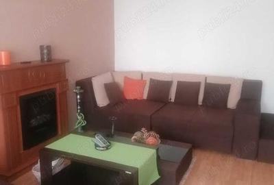 Apartament cu 2 camere decomandat, mobilat în Tei