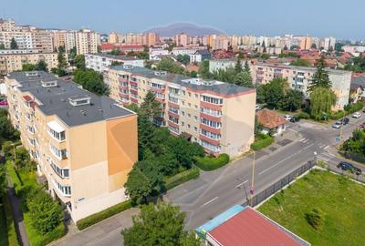 Apartament cu 2 camere decomandat, mobilat în Florilor - 21
