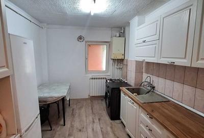 Apartament cu 3 camere în Vitrometan - 2