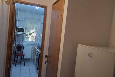 Apartament cu 3 camere semidecomandat în Crângași - 6