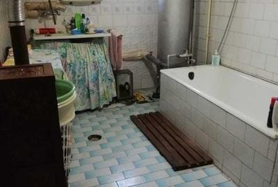 Casă cu 4 camere cu Teren 149 Mp în Central