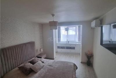 Apartament cu 3 camere decomandat în Libertății - 14