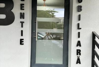 Spațiu comercial, de 50 mp, în Roman