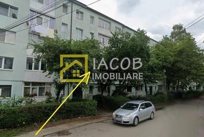 Apartament cu 3 camere semidecomandat în Milcov - 2