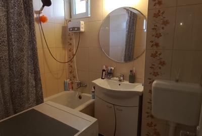 Apartament cu 3 camere decomandat în 1 Mai - 4
