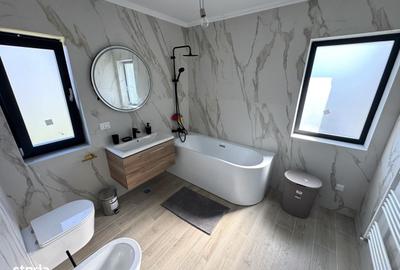 Casă cu 4 camere cu Teren 480 Mp în Bucium
