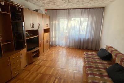 Apartament cu 3 camere decomandat în Central - 8