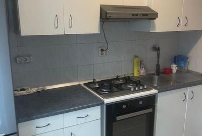 Apartament cu 3 camere decomandat în Militari