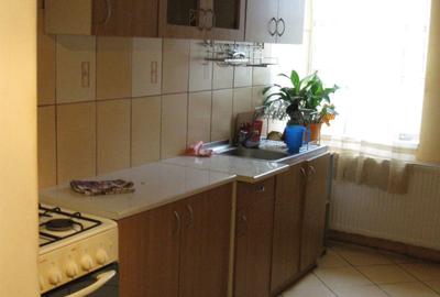 Apartament cu 2 camere decomandat în Central - 2