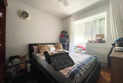 Apartament cu 4 camere semidecomandat în Dacia