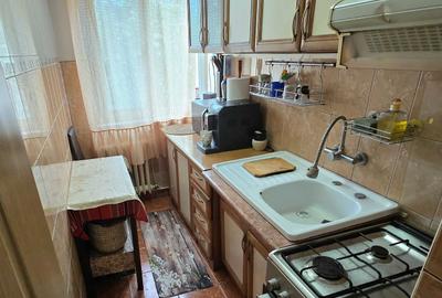 Apartament cu 2 camere nedecomandat în Central