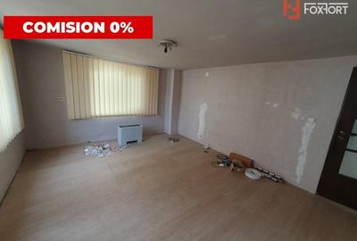 Birou, de 52 mp, în Complex Studențesc - 8